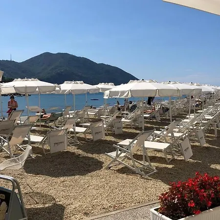 Holiday home Una Terrazza Sul Golfo Paradiso Recco