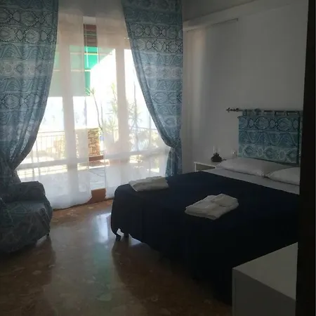 Una Terrazza Sul Golfo Paradiso Holiday home